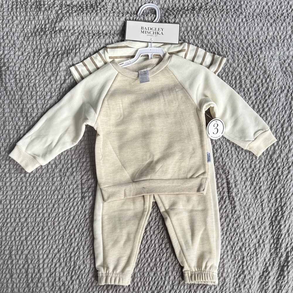 ⚠️Badgley Mischka Baby Outfit⚠️
